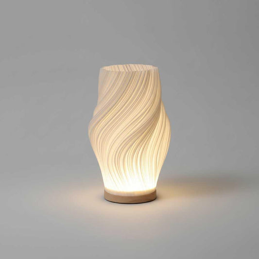 Wavecrest | Moderne Tafellamp met Golfvormige Kap