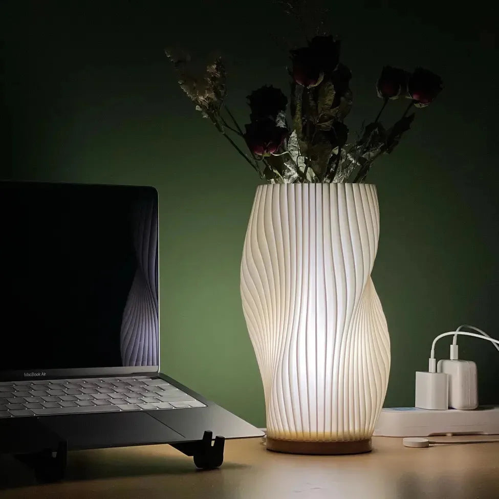 Wavecrest | Moderne Tafellamp met Golfvormige Kap 8